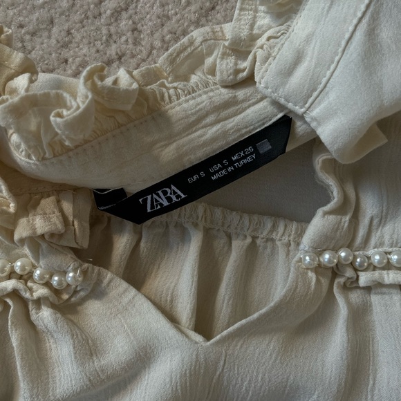 Zara Ruffle Blouse - Picture 4 of 4